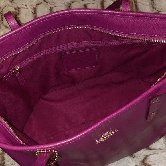 Coach Large Purse & Matching Wallet • Fuschia - Picture 3 of 8